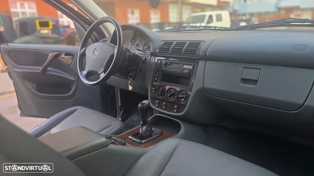 Mercedes-Benz ML 230 Standard - 10