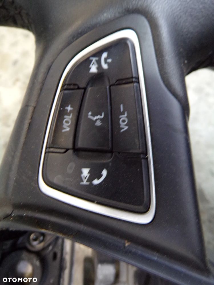 KIEROWNICA FORD ECOSPORT - 4