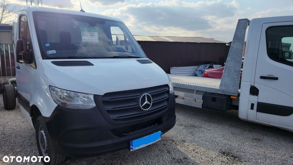 Mercedes-Benz SPRINTER - 3
