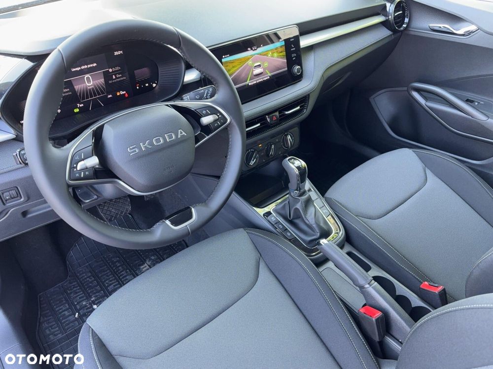 Skoda Fabia 1.0 TSI Drive DSG - 11