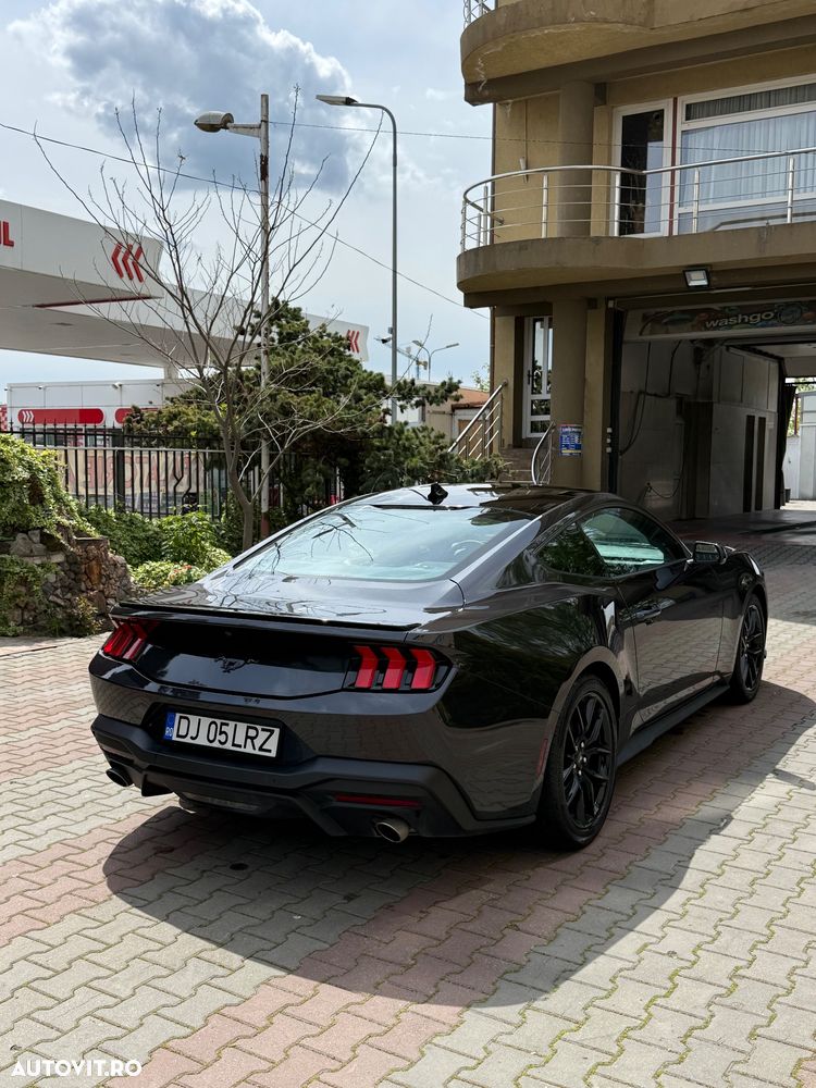 Ford Mustang 2.3 Eco Boost Aut. - 5