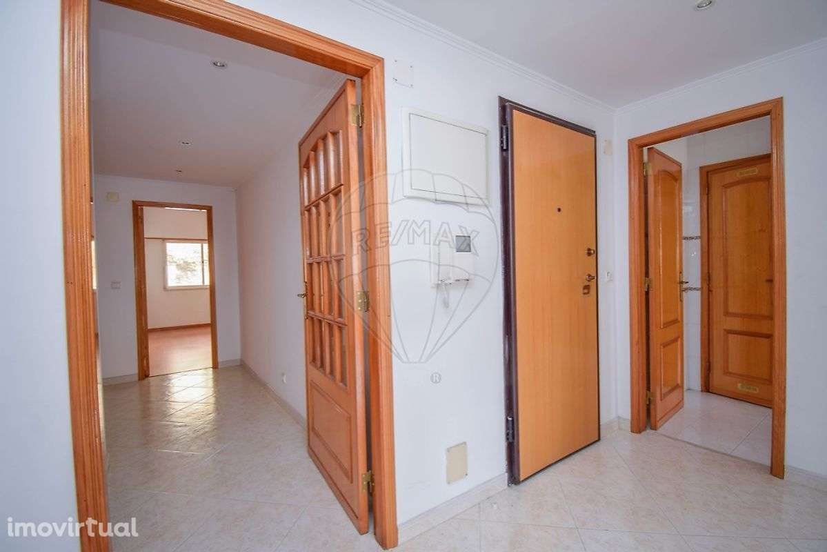 Apartamento T2 para arrendamento - Grande imagem: 3/22