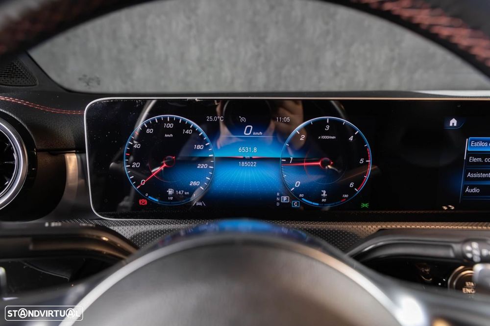 Mercedes-Benz CLA 180 - 36