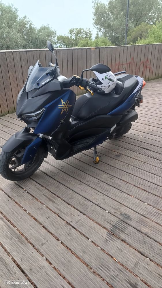 Yamaha X-Max - 6