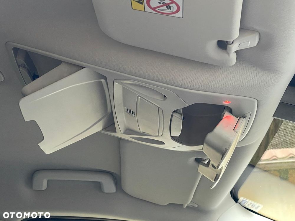 Ford C-MAX 1.5 EcoBoost Titanium ASS - 21