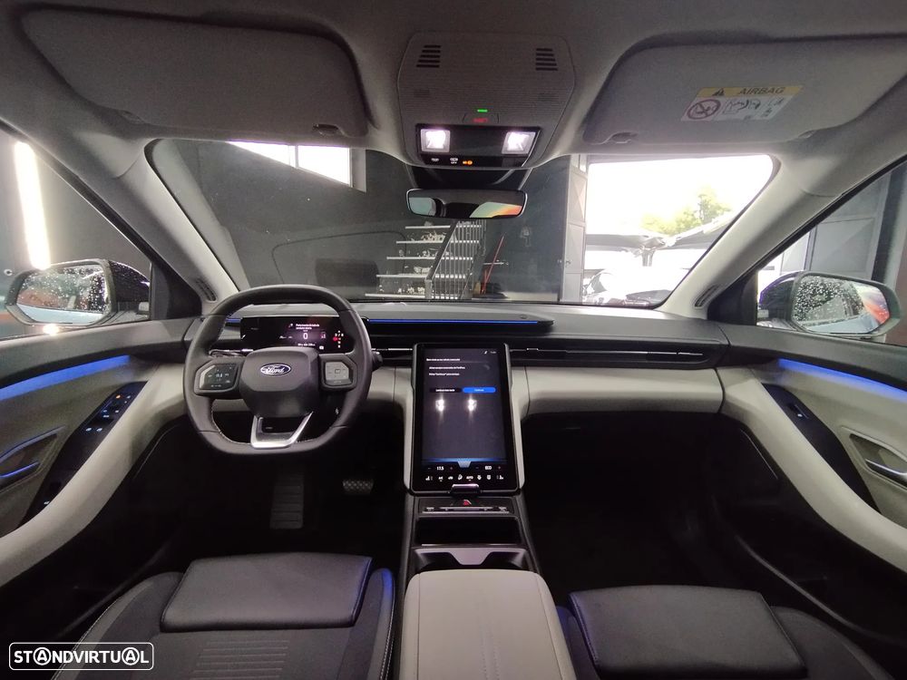 Ford Explorer 52 kWh Premium - 22