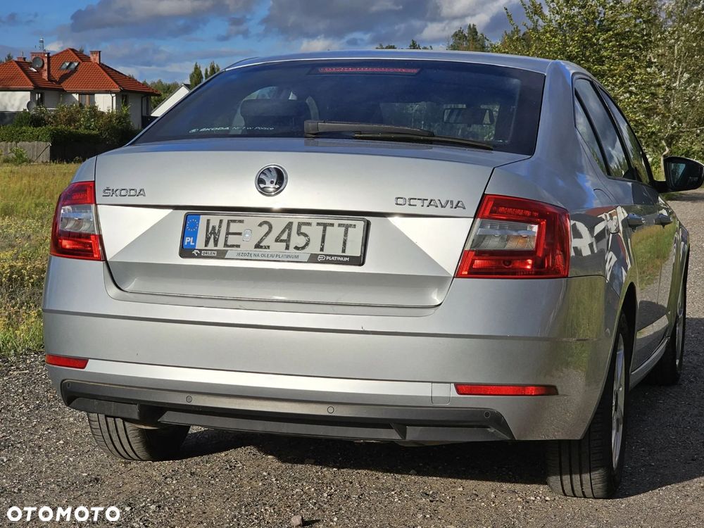 Skoda Octavia 1.4 TSI Ambition - 6