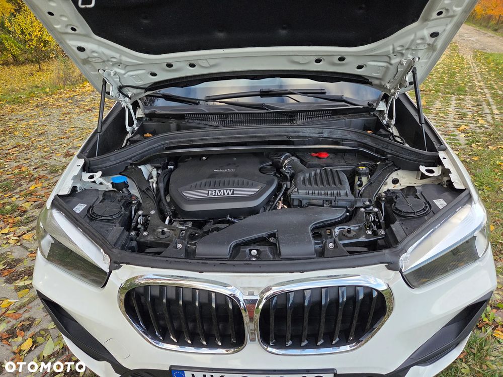 BMW X1 sDrive18d - 9