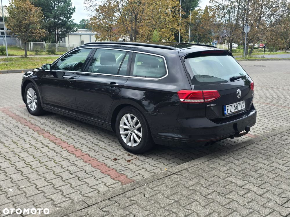 Volkswagen Passat 1.8 TSI BMT Comfortline - 29