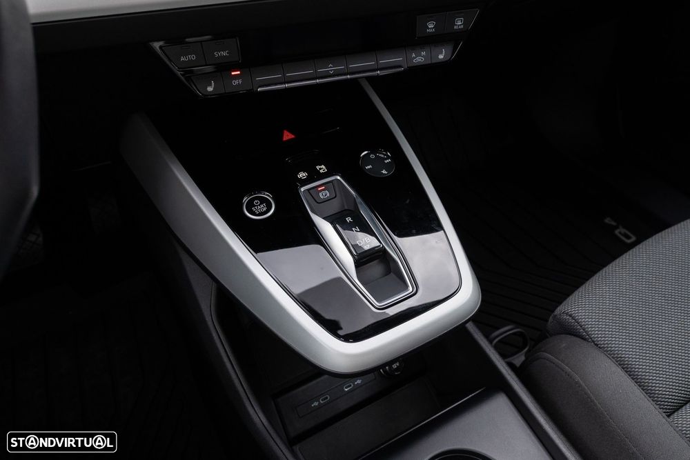 Audi Q4 e-tron 45 quattro - 22
