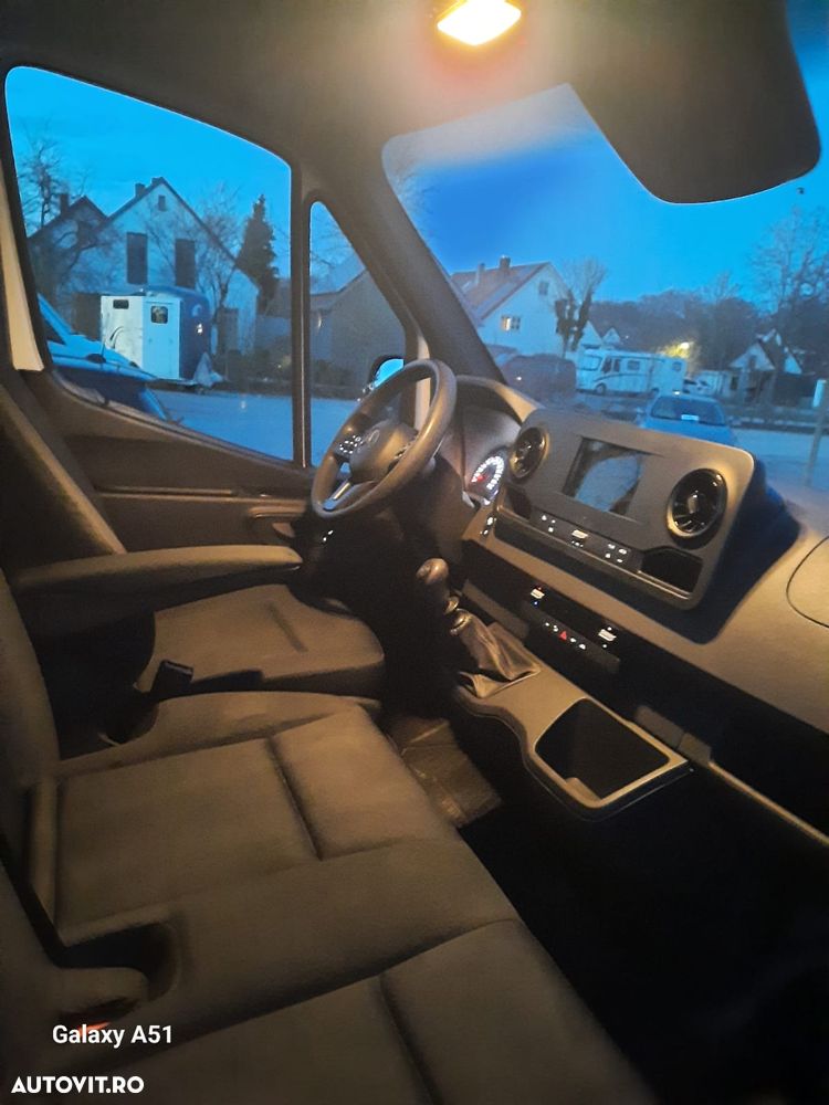 Mercedes-Benz Sprinter 317 CDI CD L3 170 CP RWD 6MT - 6
