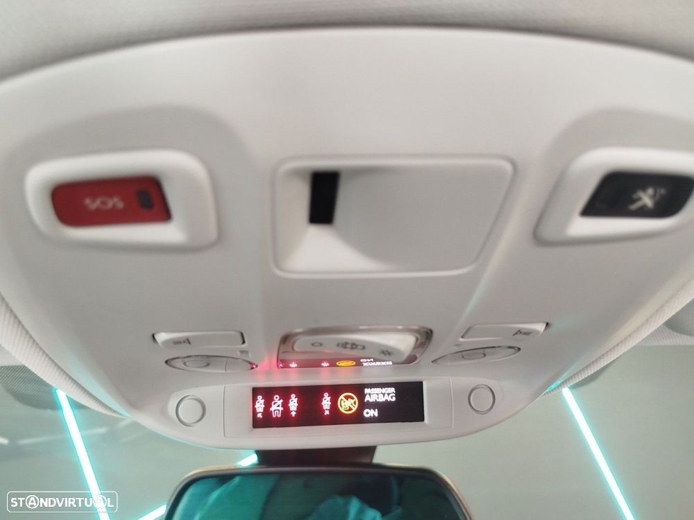 Peugeot 308 1.2 PureTech Business Line - 24