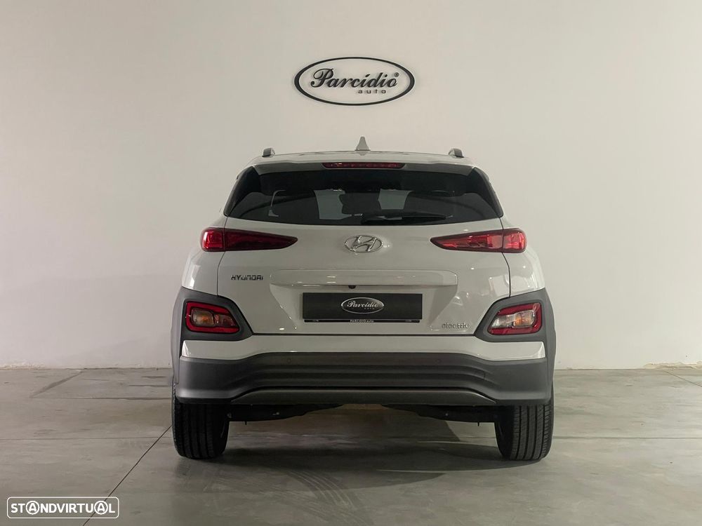 Hyundai Kauai Business - 4