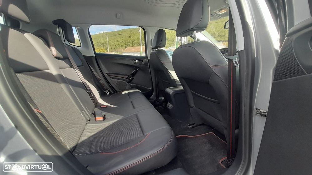 Peugeot 2008 1.6 BlueHDi GT Line - 13