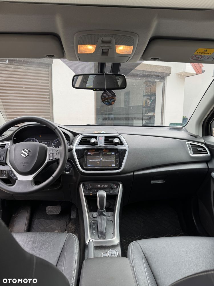 Suzuki SX4 - 8