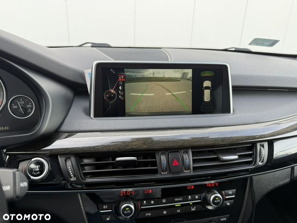 BMW X5 xDrive35i - 20