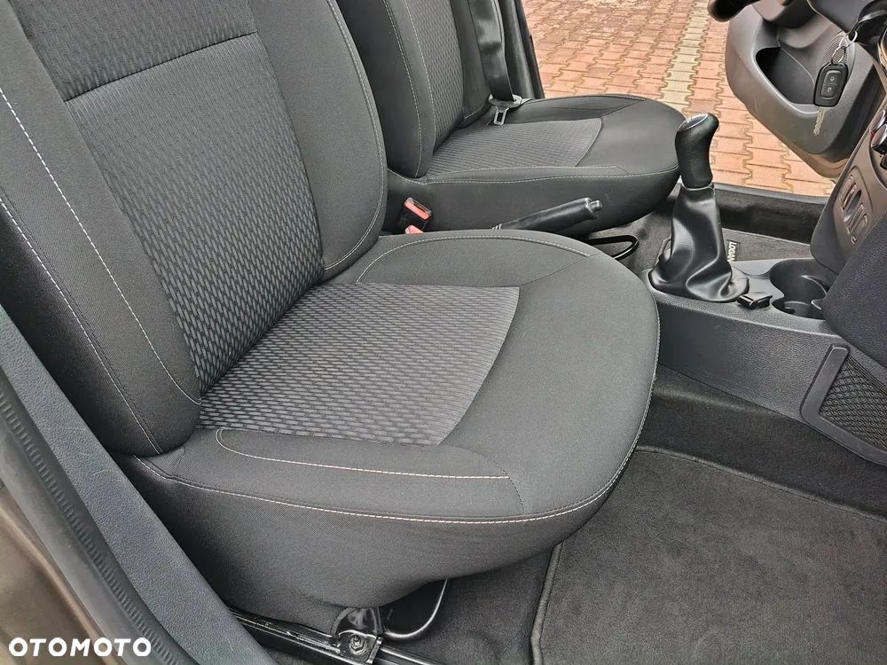 Dacia Logan TCe 90 S&S Laureate - 22