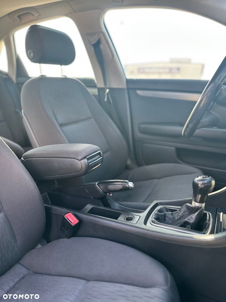 Audi A4 Limousine 2 - 17