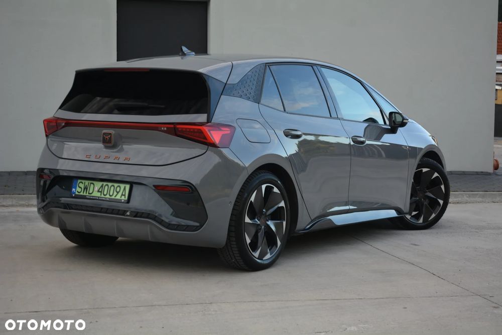 Cupra Born - 10
