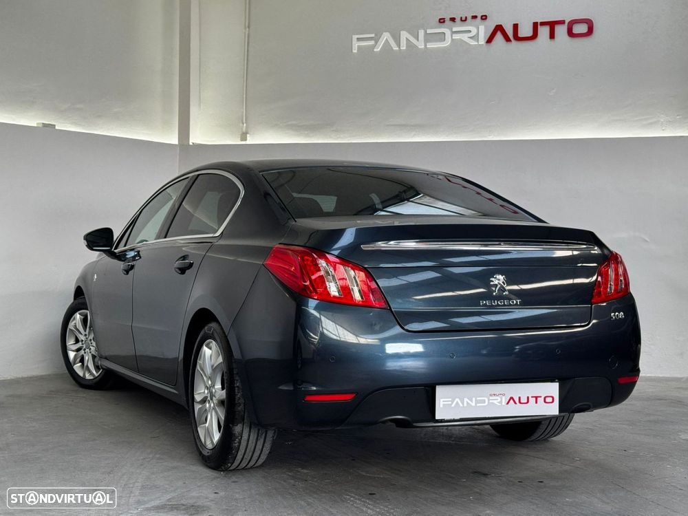 Peugeot 508 2.0 HDi Hybrid4 2-Tronic - 12