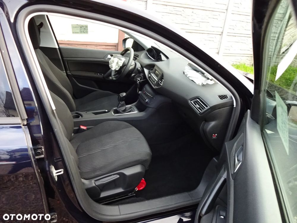 Peugeot 308 PureTech 82 Active - 19