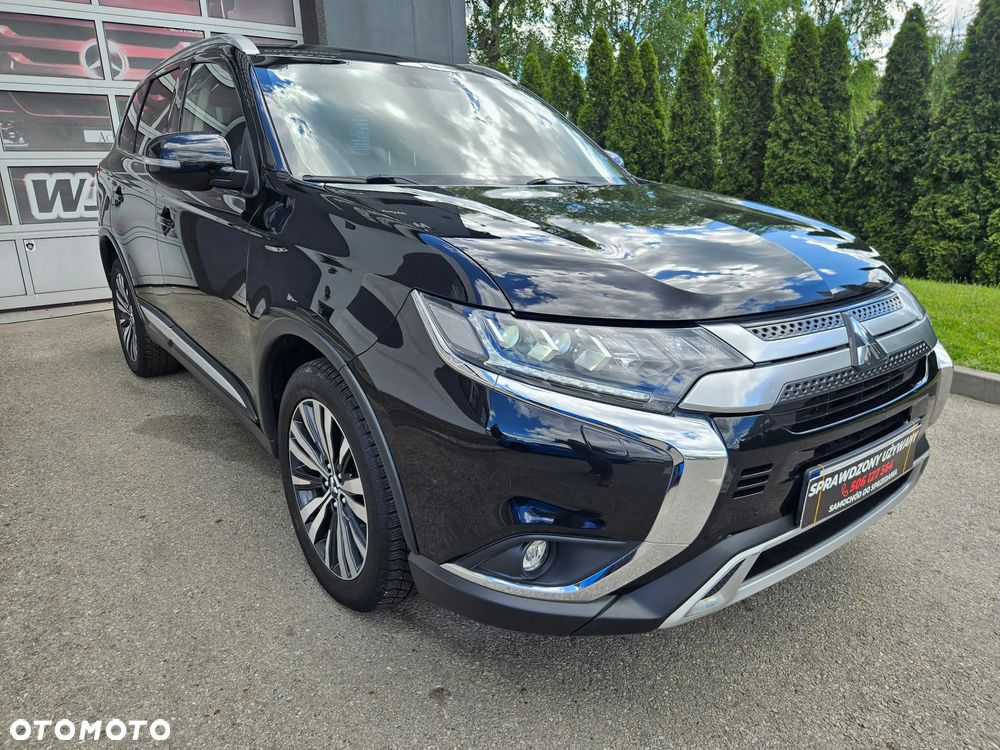Mitsubishi Outlander 2.0 Intense + Navi 4WD CVT - 1