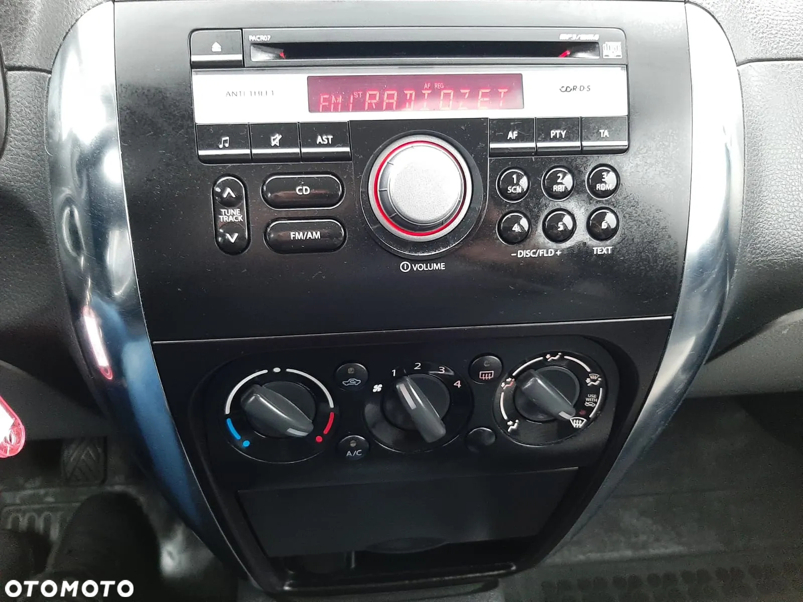 Suzuki SX4 1.6 Comfort 4WD - 21