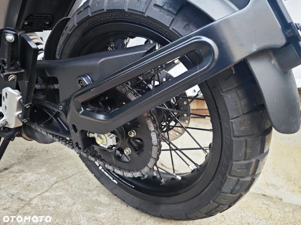 Husqvarna Svartpilen - 7