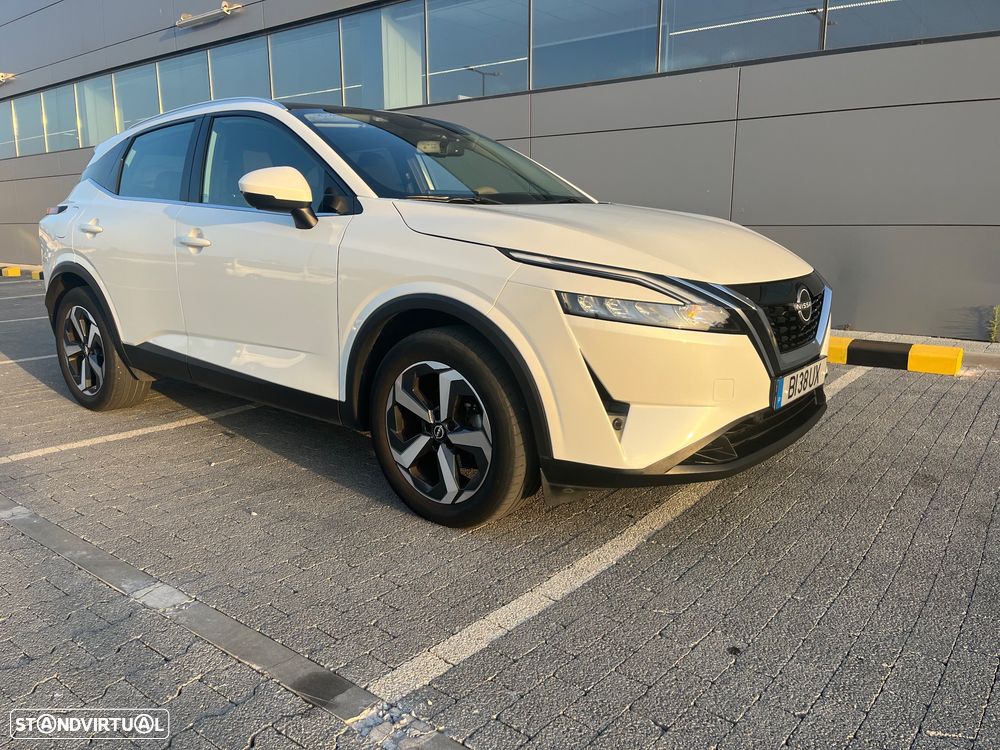 Nissan Qashqai 1.3 DIG-T N-Connecta - 1