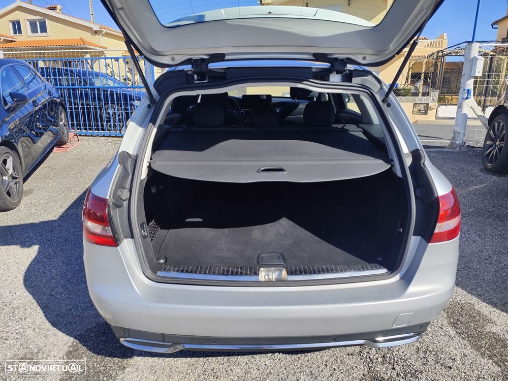 Mercedes-Benz C 300 h Avantgarde - 11