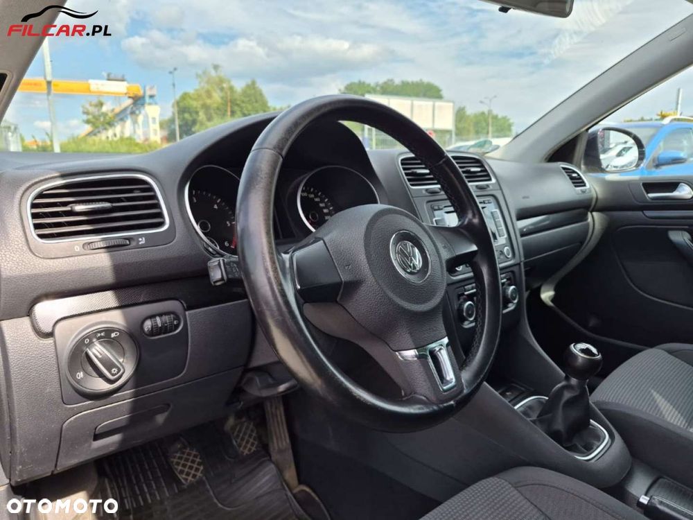 Volkswagen Golf - 5