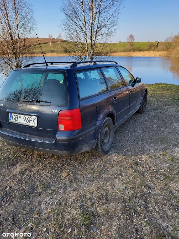 Volkswagen Passat 1.9 TDI - 3