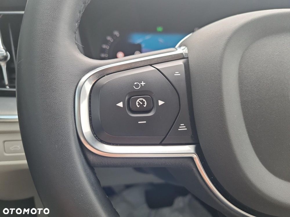 Volvo XC 60 B4 B Core - 12