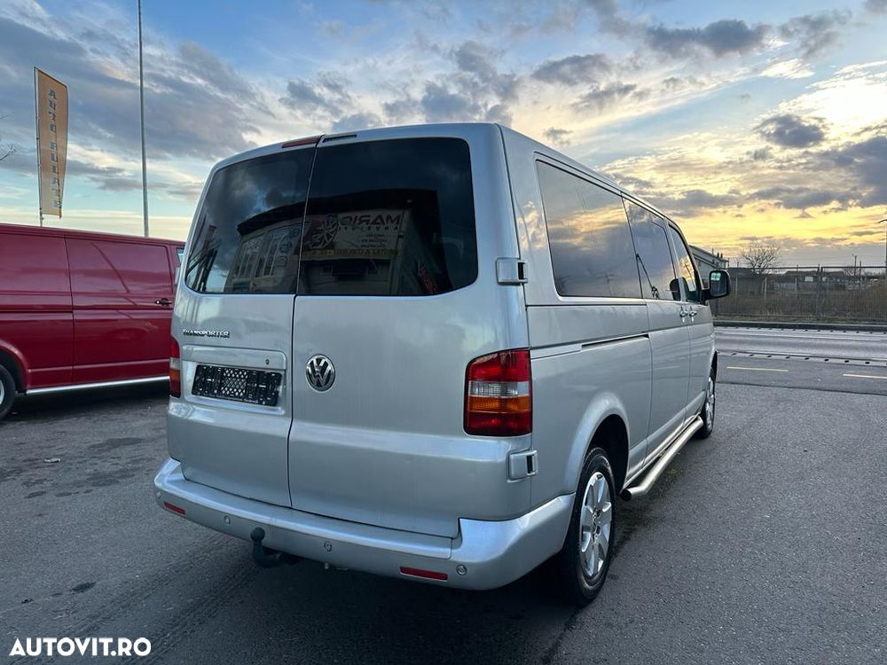 Volkswagen Caravelle - 5