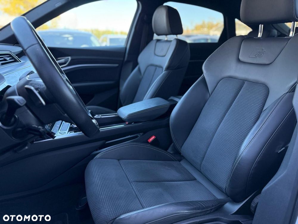 Audi e-tron Sportback 55 Quattro S Line - 15