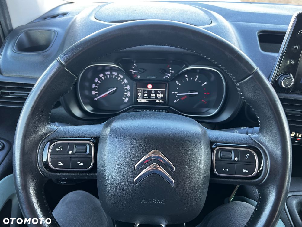 Citroën Berlingo XL 7-Sitzer BlueHDi 130 SHINE - 11