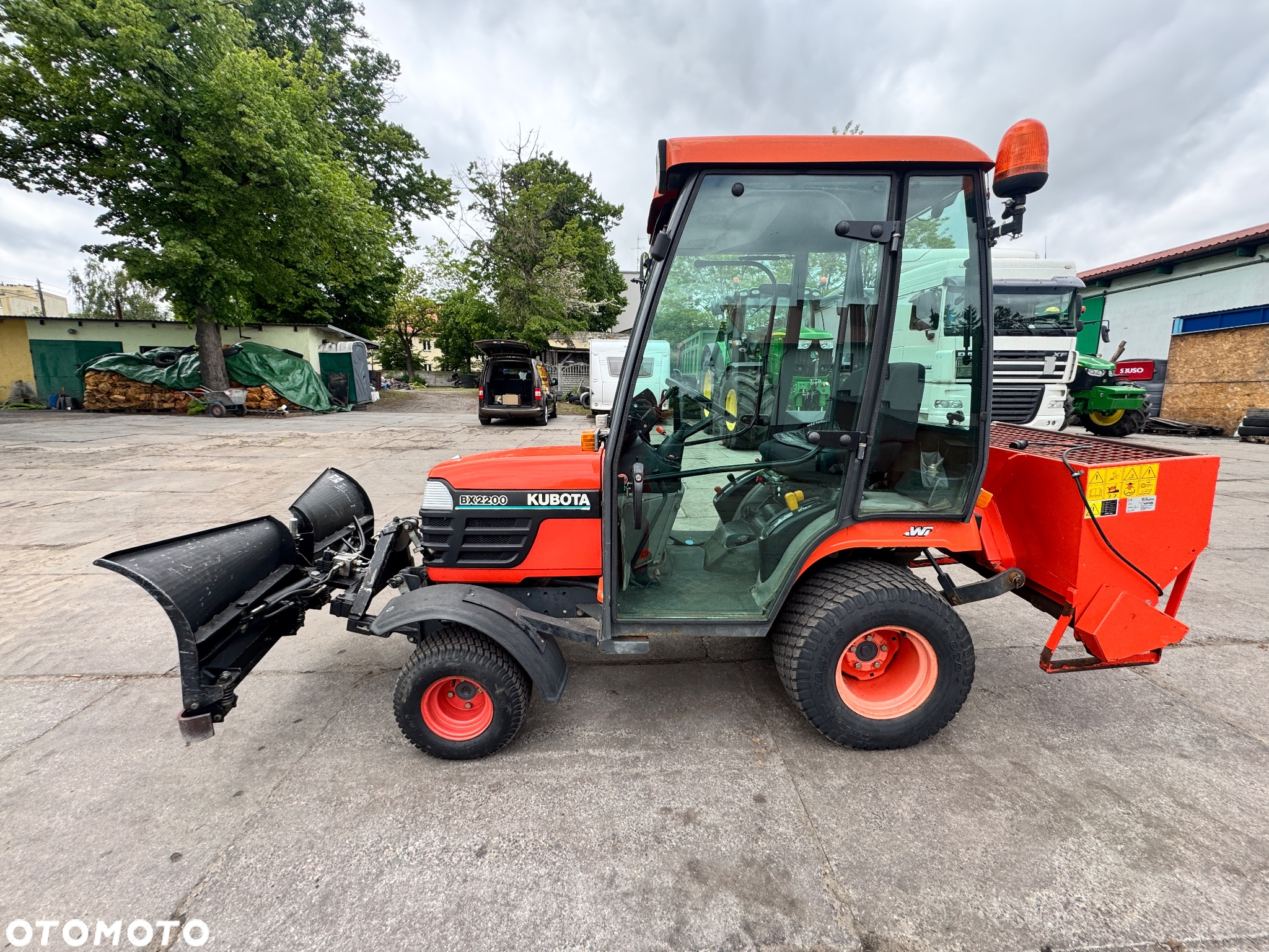 Kubota BX2200 - 3