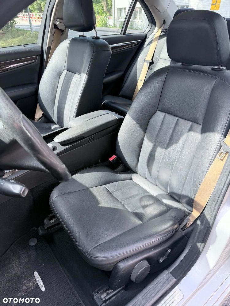 Mercedes-Benz Klasa C 220 CDI Elegance - 13