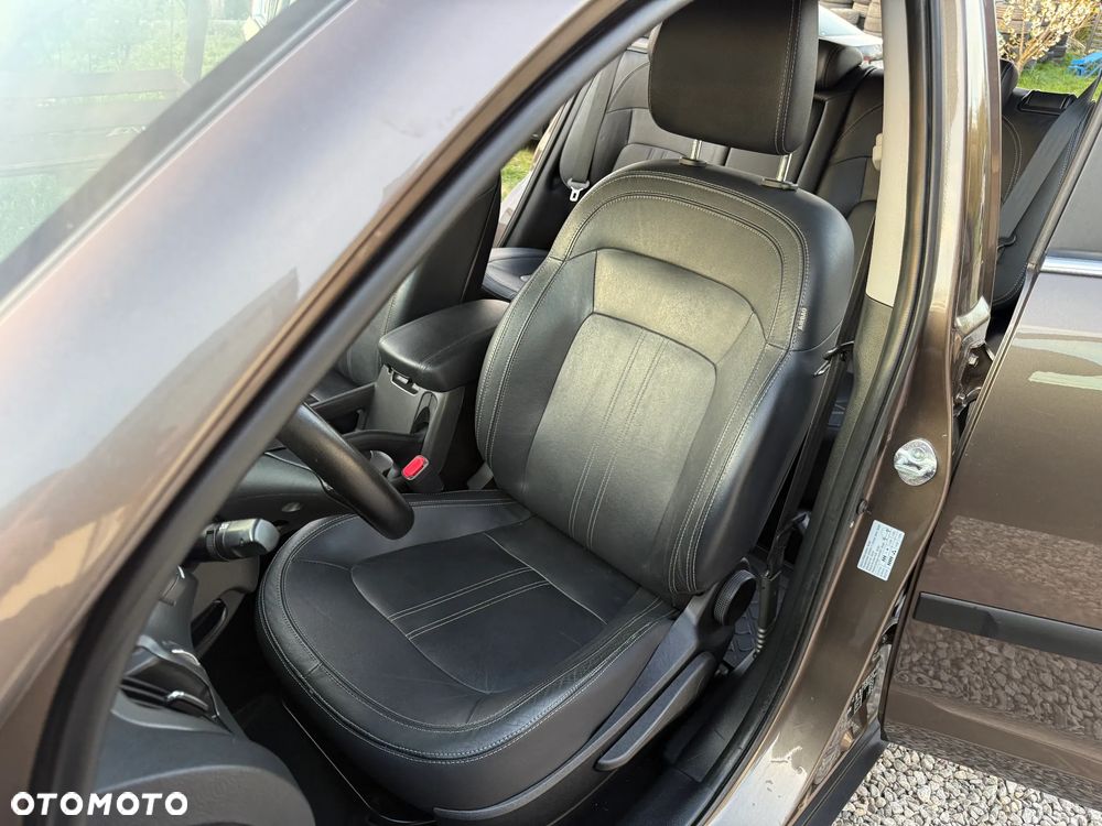 Kia Sportage 1.7 CRDI XL 2WD - 22