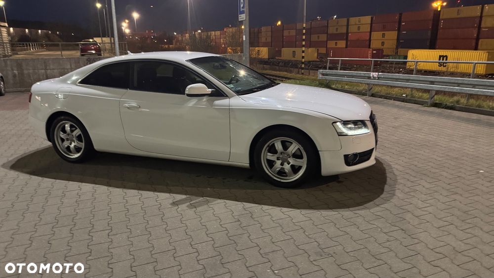 Audi A5 Coupé 2.7 TDI Multitronic - 3