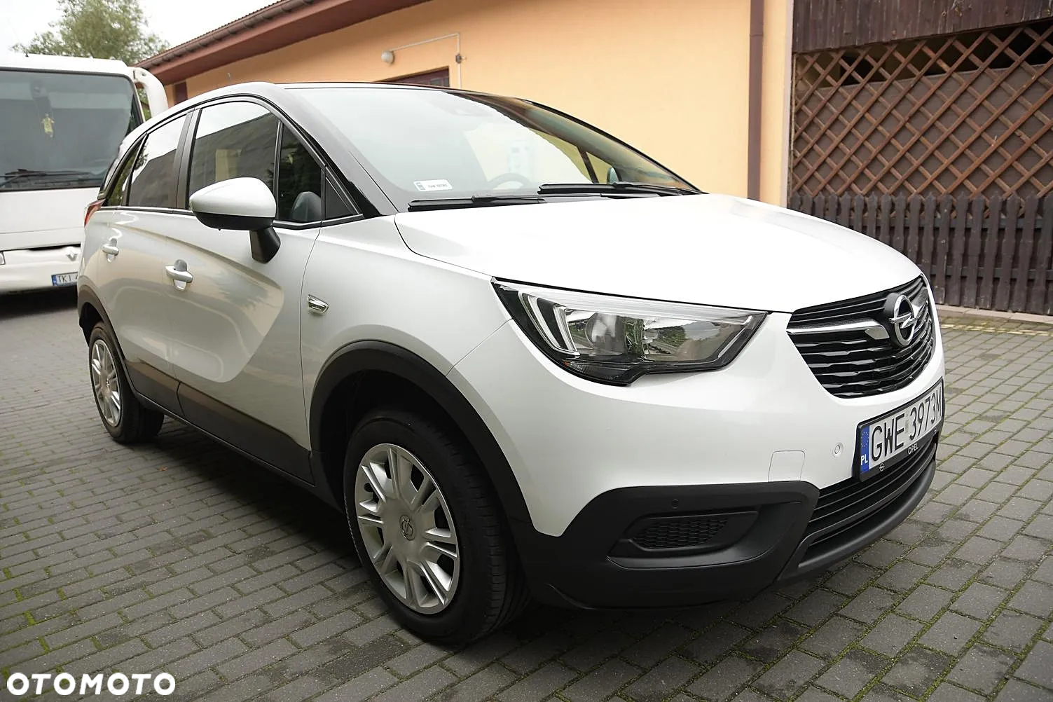 Opel Crossland X - 9
