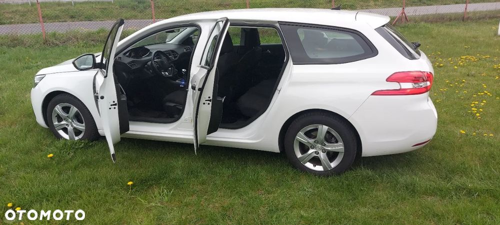 Peugeot 308 - 3