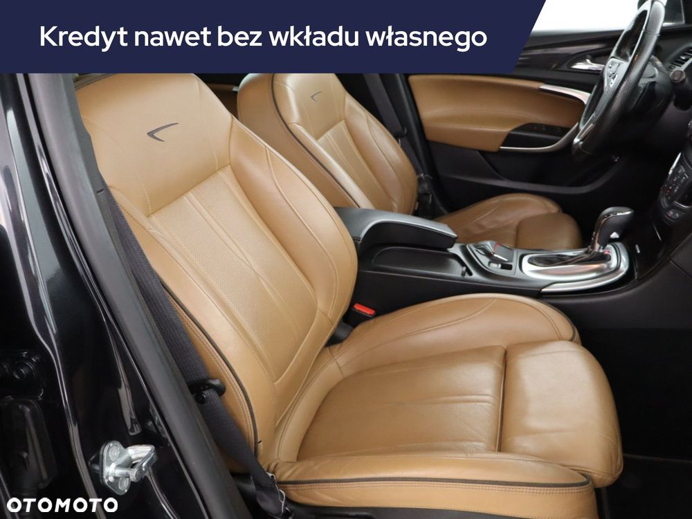 Opel Insignia - 11