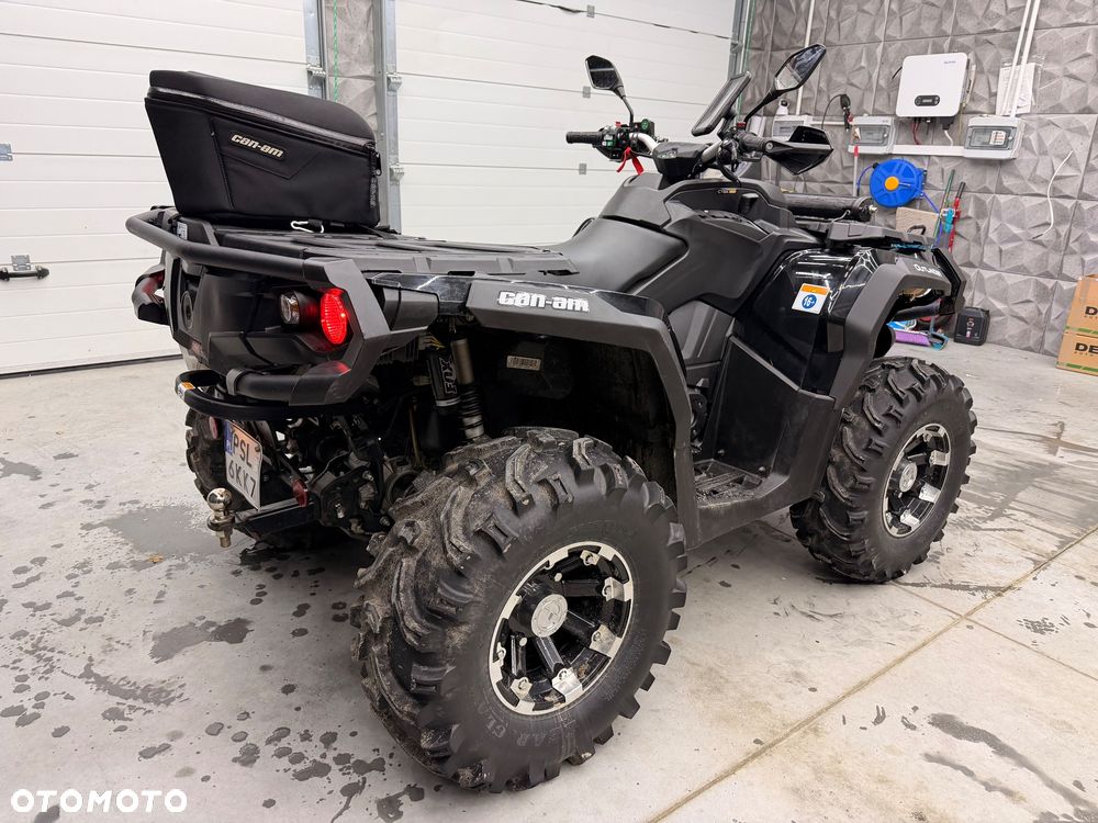 Can-Am Outlander - 8