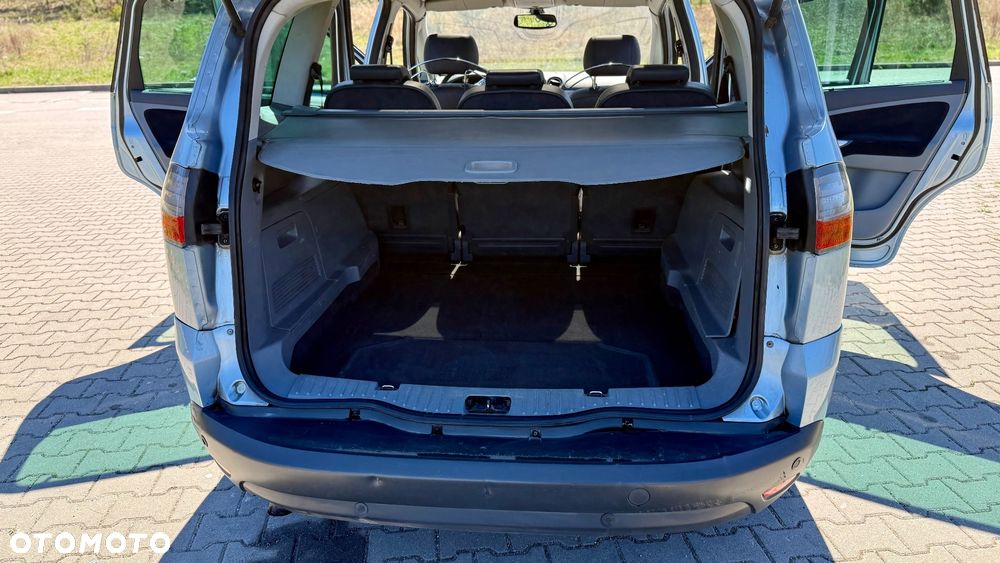 Ford S-Max 2.0 TDCi Titanium - 11