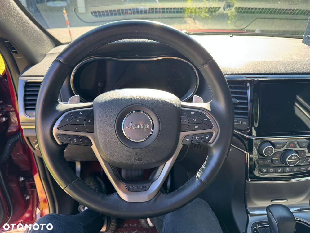 Jeep Grand Cherokee - 13