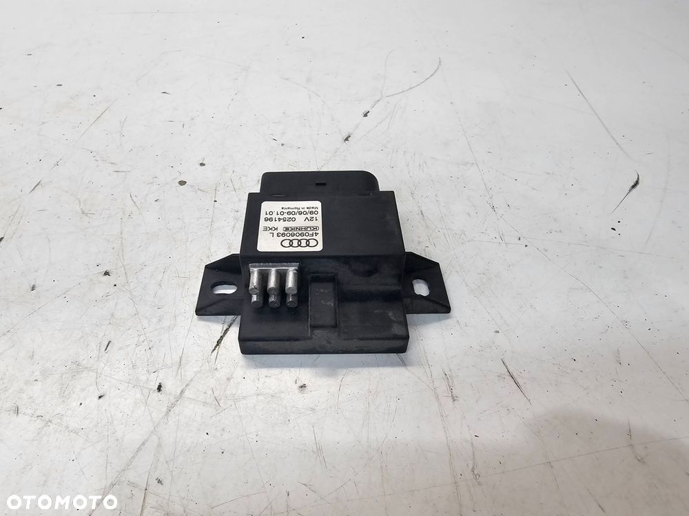 STEROWNIK POMPY PALIWA AUDI A6 C6 2.0 TFSI 4F0906093L - 2