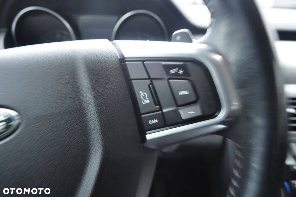 Land Rover Discovery Sport - 13