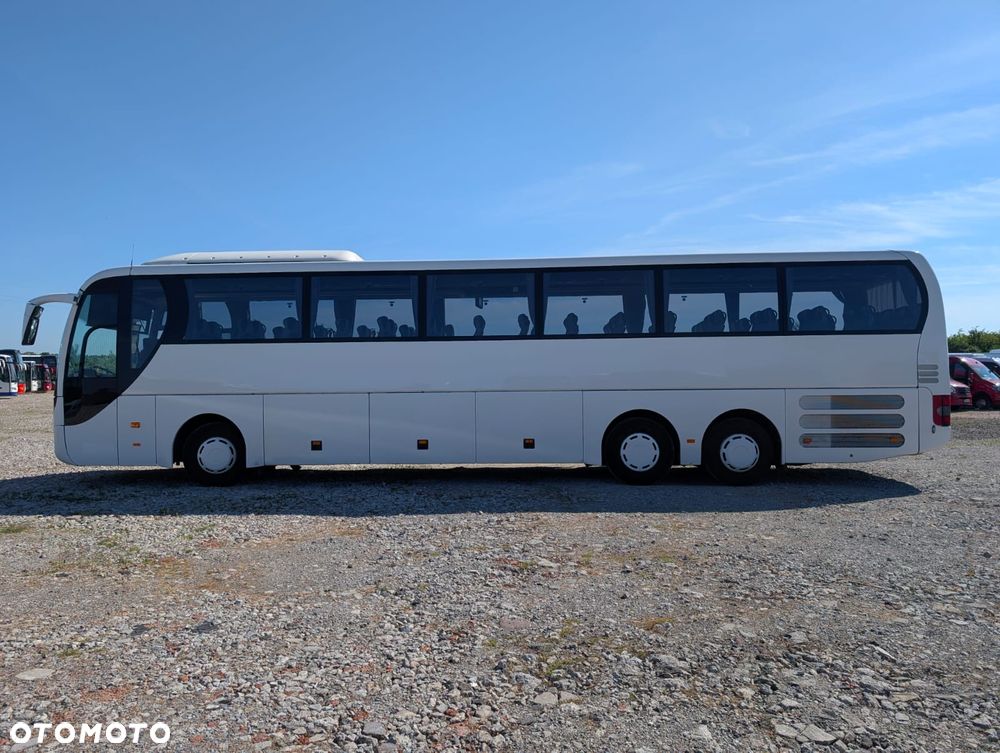MAN Lion's Coach - 12
