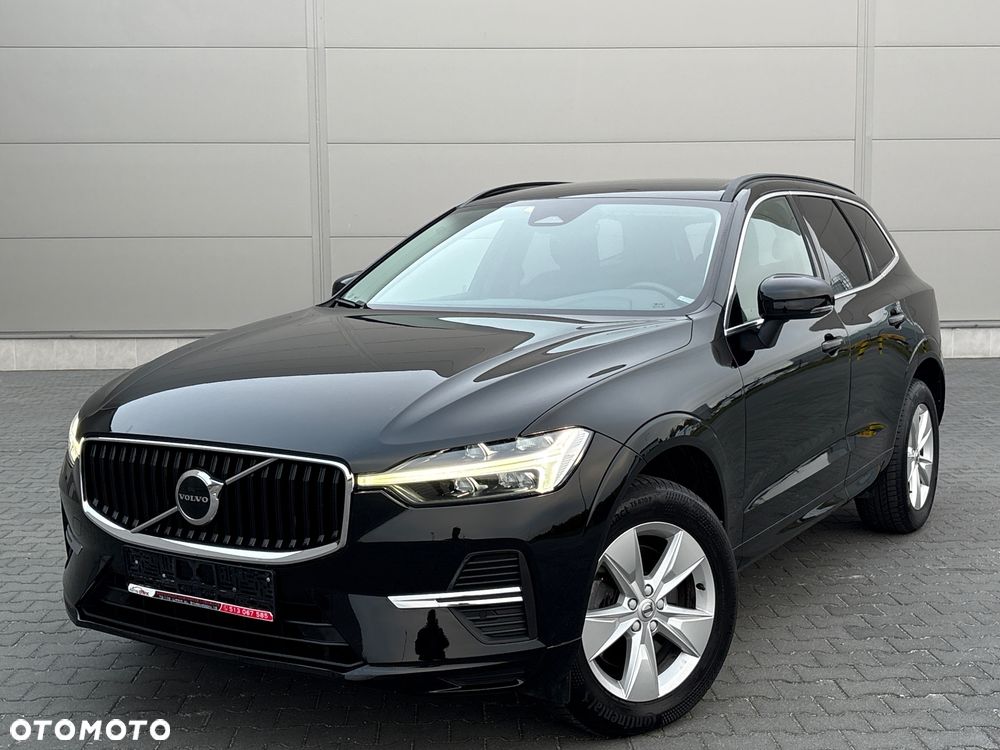 Volvo XC 60 B4 D Geartronic Momentum Pro - 4